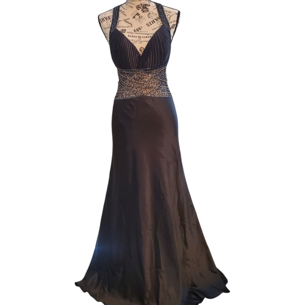 NWT Cinderella Elegant Black Backless Gown